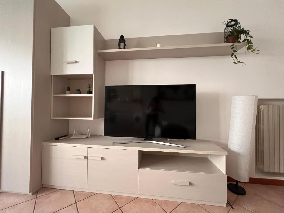 Shelby House Apartamento Senago Exterior foto