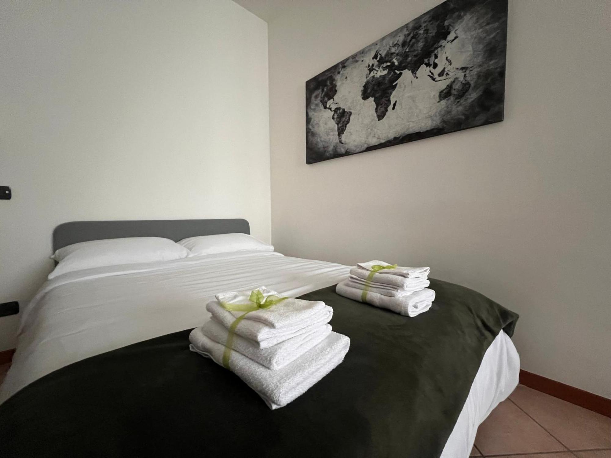 Shelby House Apartamento Senago Exterior foto