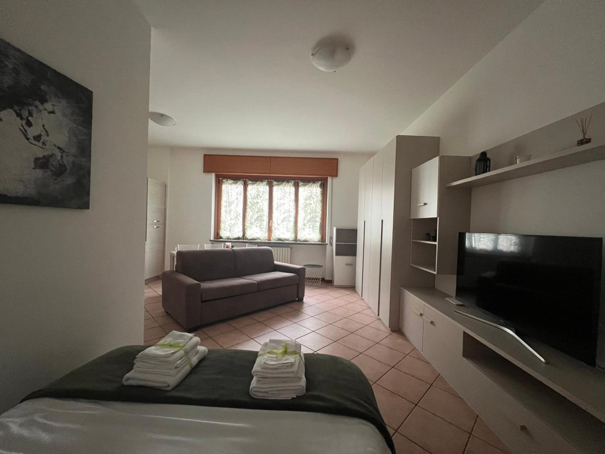 Shelby House Apartamento Senago Exterior foto
